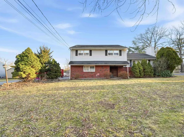 15 Ridge Rd, Parsippany, NJ 07054
