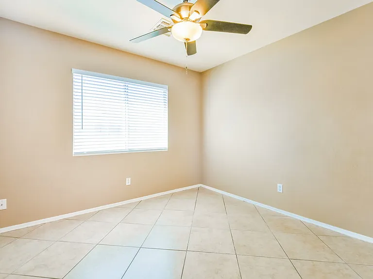 803 S Chatsworth St — Photo 14