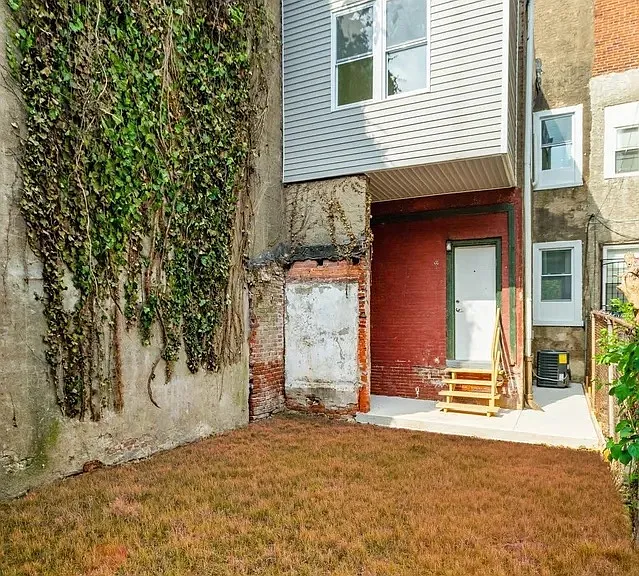 703 N 43rd St #1 — Photo 31