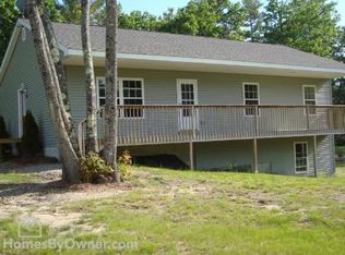 16 Natasha Pl, Mechanic Falls, ME 04256