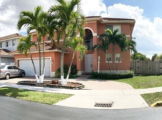 15966 SW 66th Ter, Miami, FL 33193