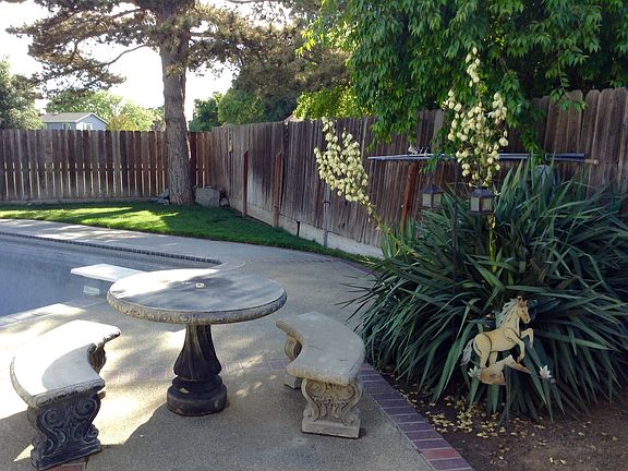 4th image of 403 Baylor Dr