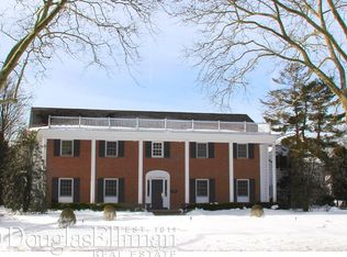 844 Park Ave, Manhasset, NY 11030