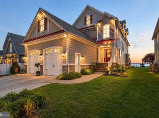 605 Rockaway Beach Ave, Baltimore, MD 21221