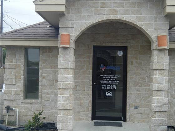 1st image of 309 W Pike Blvd Ste B