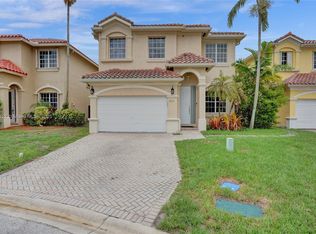 Lakes At Pembroke, Pembroke Pines, FL 33024