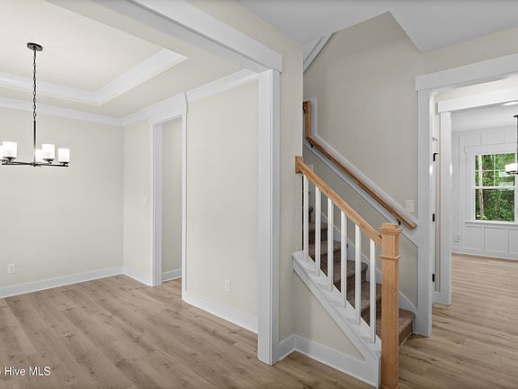 5th image of 400 Stone Hawk Lane