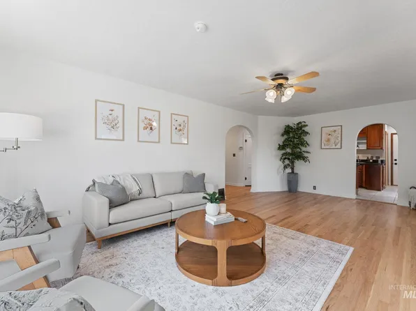 331 Fillmore St, Twin Falls, ID 83301