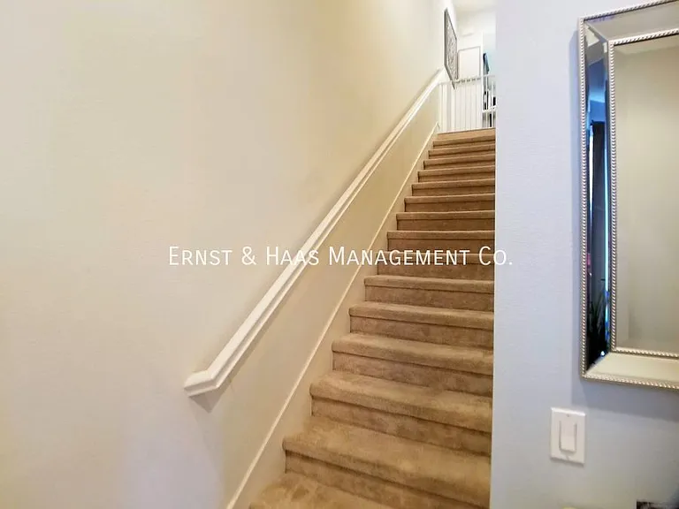 5777 Acacia Ln — Photo 5