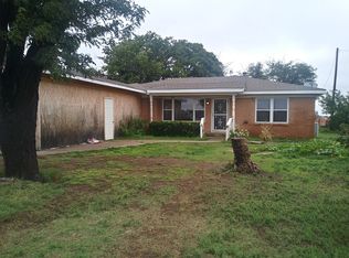 2622 Claude Rd, Amarillo, TX 79118