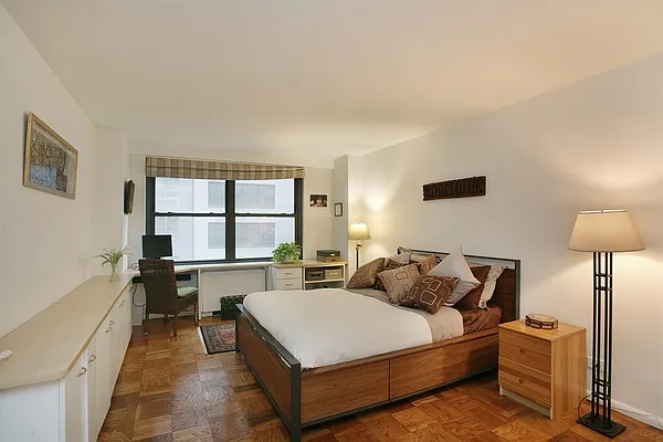 Sold by Corcoran | media 13