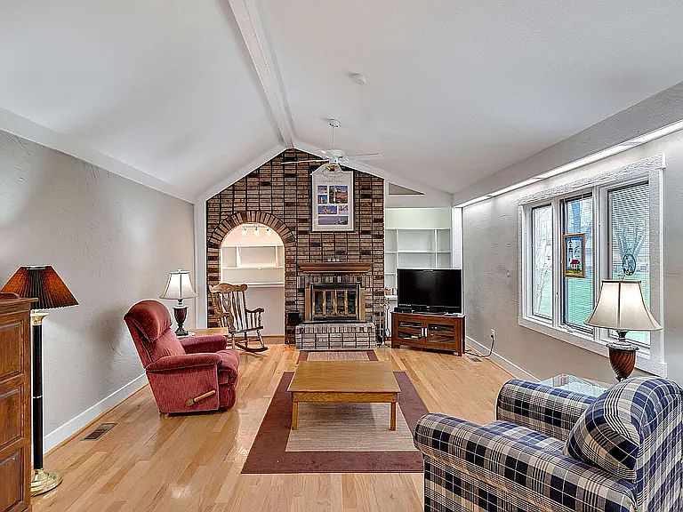 1st image of 4623 Collbran Ct