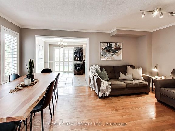 4th image of 57 Longueuil Pl