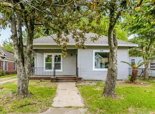 2813 Davis St, Houston, TX 77026
