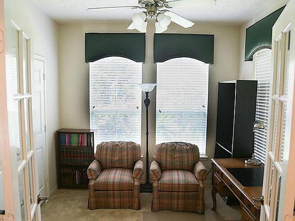 5th image of 5303 Juniper Terrace Ln