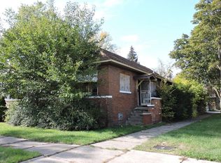 8200 S Dorchester Ave, Chicago, IL