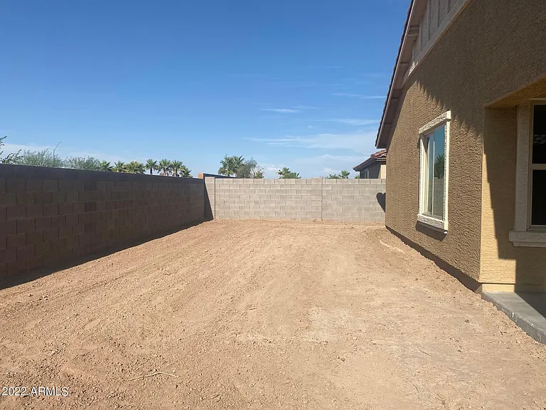 2052 E Velvet Pl — Photo 10