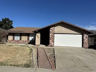 1401 Lucchesi Ln