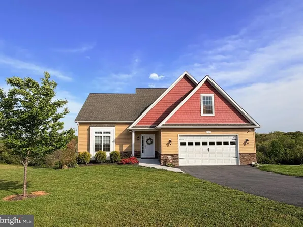 2524 Fourleaf Dr, Finksburg, MD 21048
