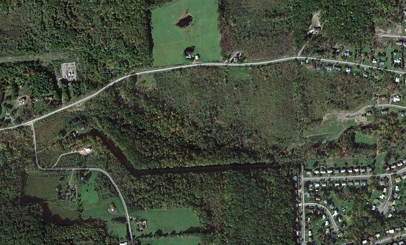 2nd image of 3600 Fuller Hollow Rd