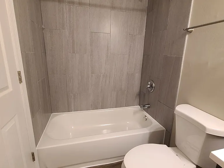 Willowbrook Apartment Homes — Photo 10