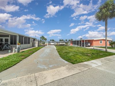 17750 Peppard Dr, Fort Myers Beach, FL, 33931