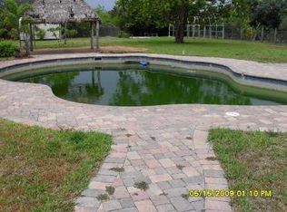 5475 SW 111th Ter, Davie, FL 33328