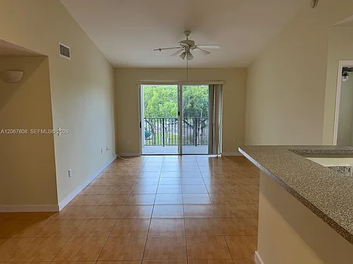 2160 E Preserve Way Photo 1