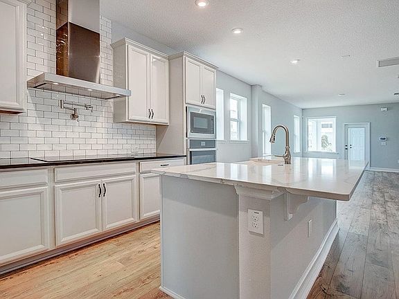 The Bluefish - Kitchen