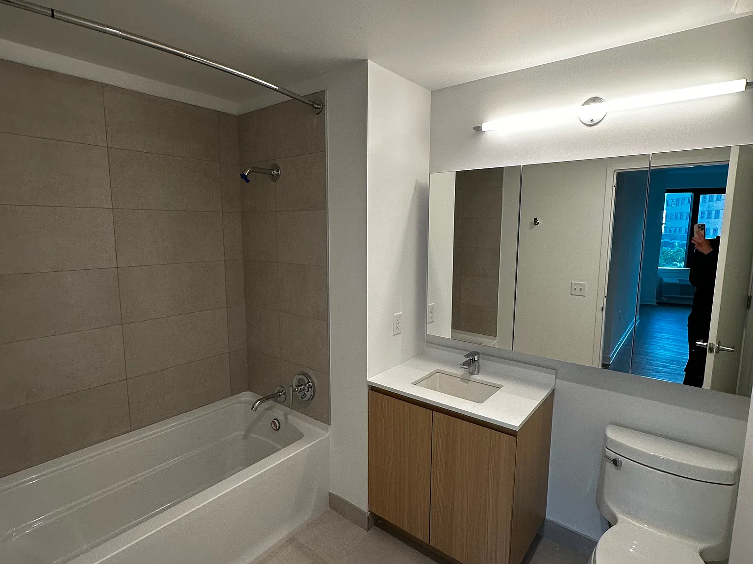4 bed, $1,550 — Photo 3