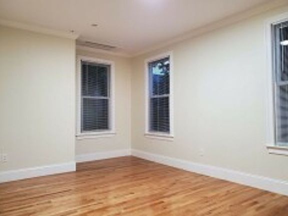3rd image of 16 Harris St #2A