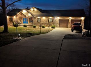 5803 Forest Dr, Hillsboro, MO 63050