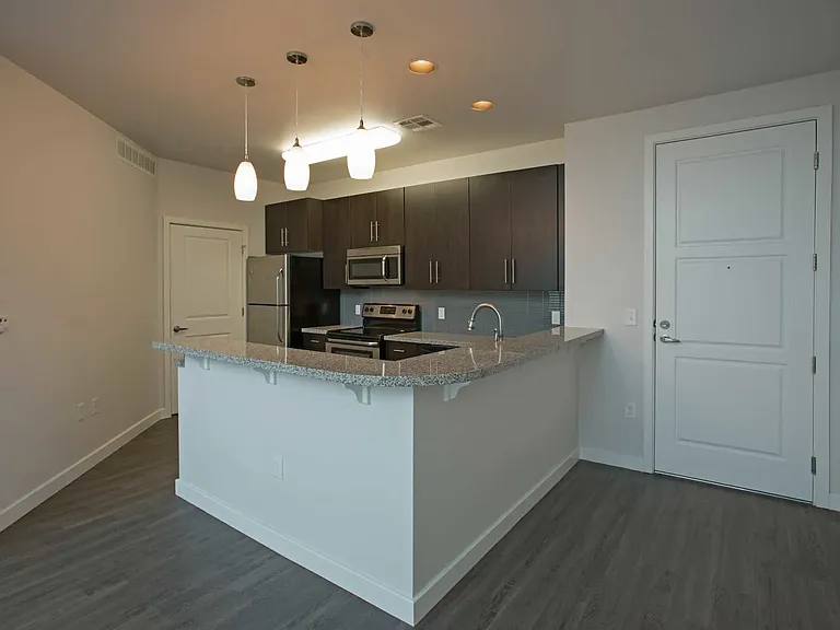 4th Street Lofts — Photo 10