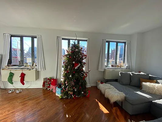 Rented by Compass | media 16