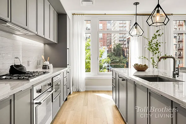 Sold by Toll Brothers | media 27