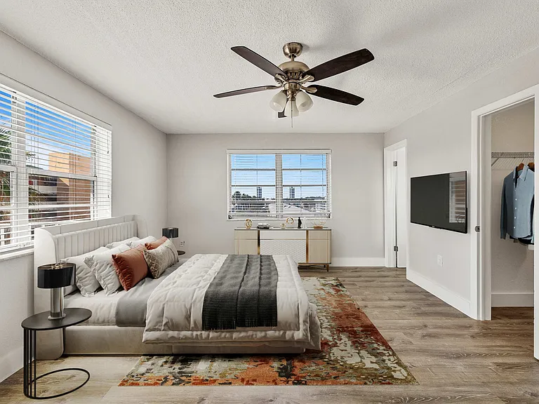 Sunworld Apartments — Photo 8