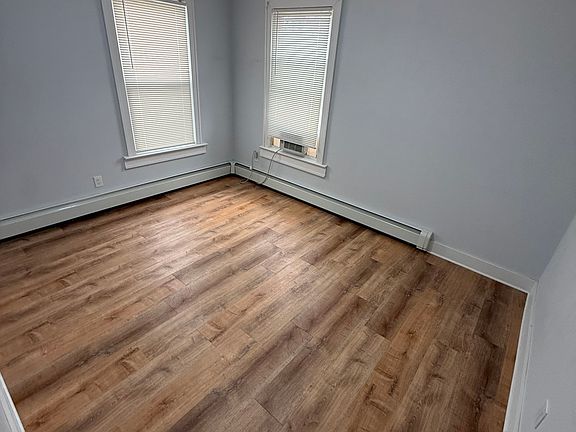 5th image of 43 Arch St Fl 1