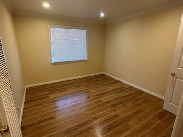 368 S Buena Vista Ave APT 3