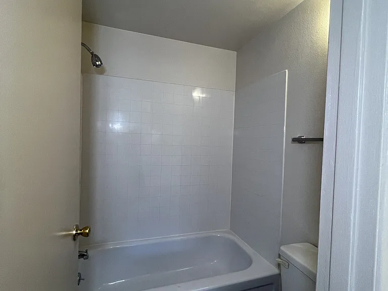 3650 Liberty Rd S — Photo 5