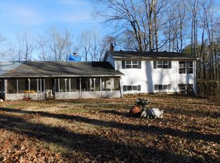 7390 Lick Creek Rd, Big Sandy, TN 38221