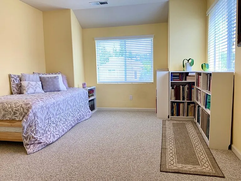 66 Cross Creek Pl — Photo 8