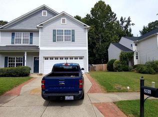 201 Jasper Point Dr, Holly Springs, NC 27540