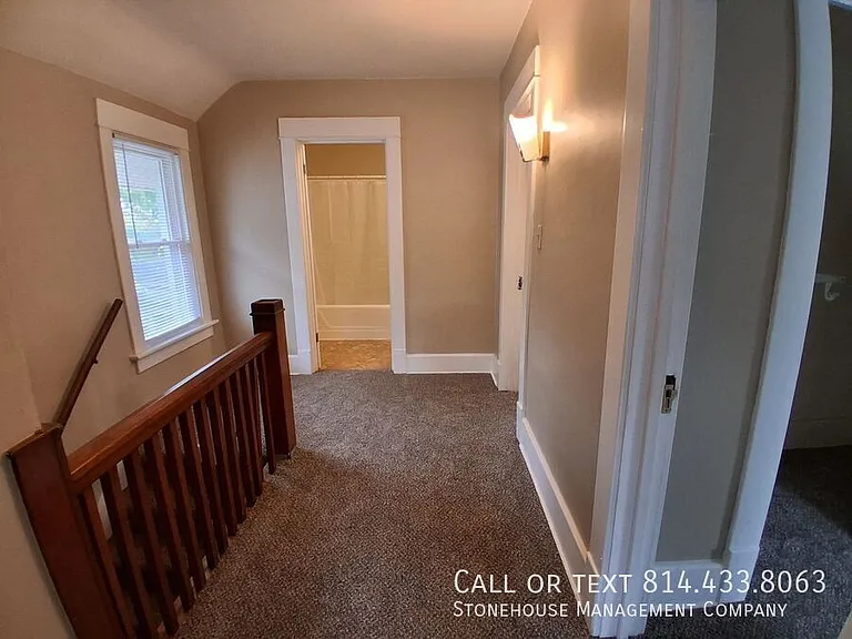 1302 W 25th St — Photo 27