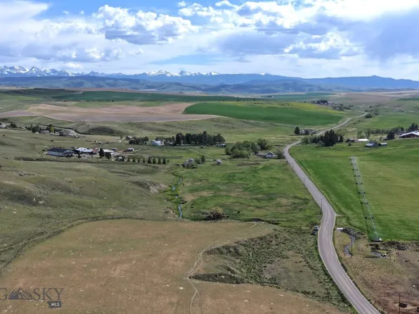 8200 Camp Creek Rd, Manhattan, MT 59741