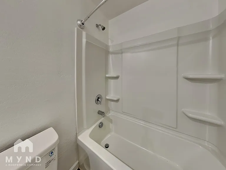 9346 W Raven Dr — Photo 12