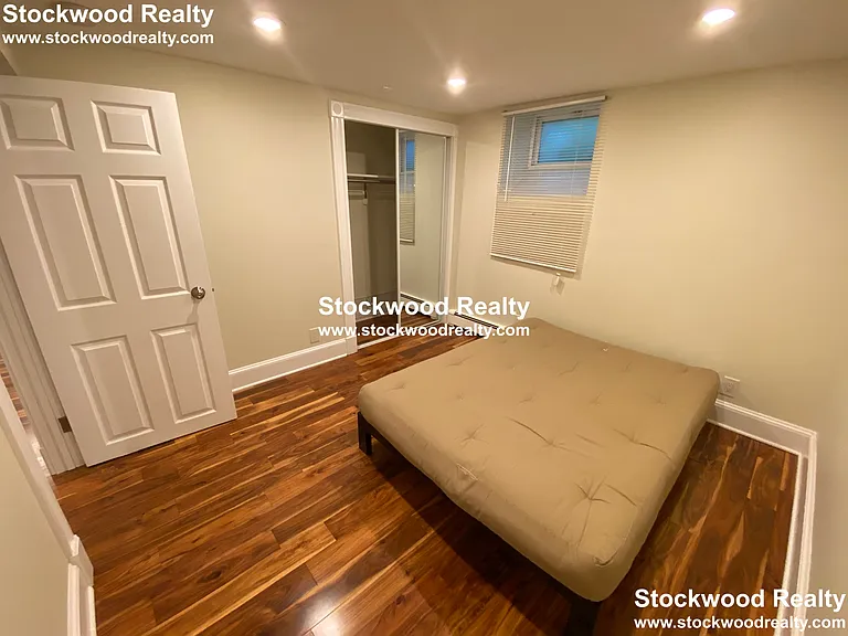 16 Crescent Ave #B — Photo 42