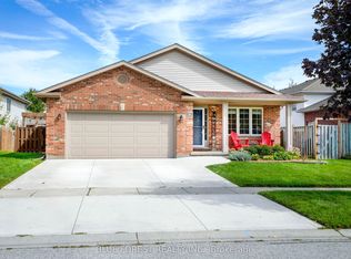 11 Edgewell Cres, Central Elgin, ON N5P4K8