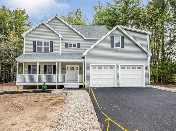 15 Norris Rd, Tyngsboro, MA 01879