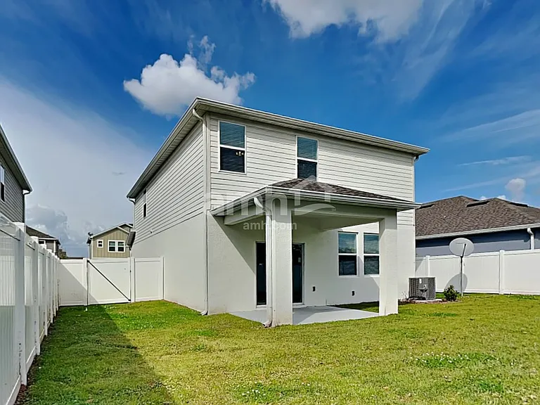 1099 Sky Lakes Dr — Photo 34