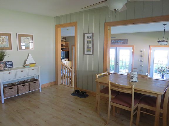 Kitchen table included